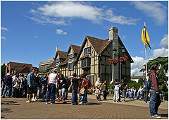 photo "William Shakespeare was born here."