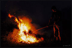 photo "Сжигая сказки лета."