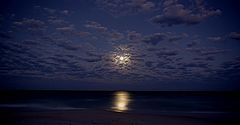 photo "Moonlight at dawn/ Луна на рассвете"