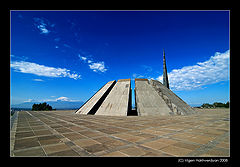 фото "Мемориал и Арарат"