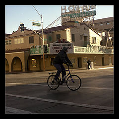 photo "Crossing fremont street"