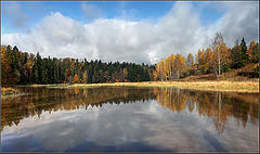 photo "Autumn at the mirror"