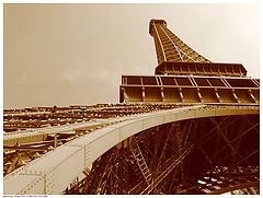 фото "Another view of the Eiffel Tower"