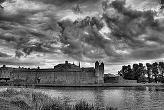 photo "Enniskillen Caslte"