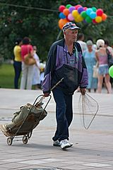 фото "Мимо праздника."