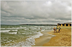 фото "Последние отдыхающие 2010-го..."