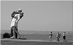 фото "Iconic Kiss"