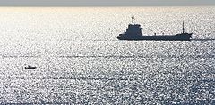 фото "a boat in the light"