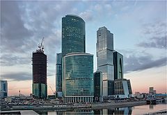 фото "Сити встречает закат..."