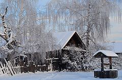 фото "Низкий дом без меня ссутулился..."