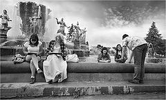 фото "У фонтана :)"