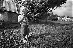 photo "A boy with an orange."