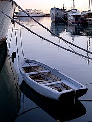 фото "white boat"