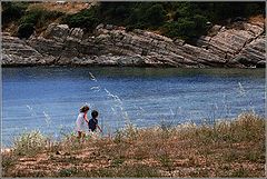 фото "дети, бегущие вдоль берега [1]"