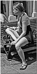 фото "Bench Candid"