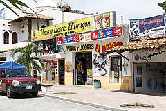 photo "Vinos y Licores"