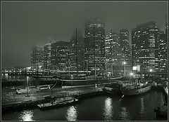 photo "Misty night in seaport at South street, Manhattan"