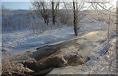фото "И речка подо льдом ..."