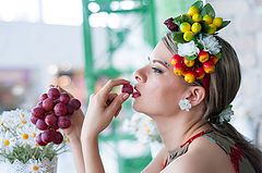 photo "Girl and grapes"