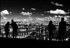 photo "Фигури a город"