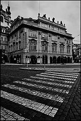 photo "Здание и переход-2"