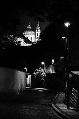 фото "Hочные башне и улица"