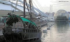 photo "Genoa, Italy. New and old in porto antico"