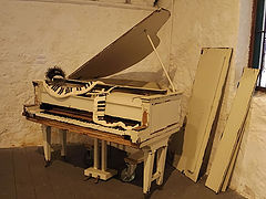 photo "piano sanctuary ...."