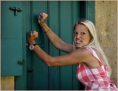 photo "let me in !!!"