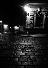 photo "Hочные фонари и мостовая"