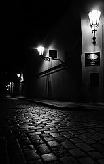 фото "Hочные фонари и мостовая-2"