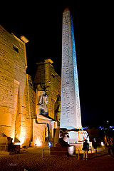 фото "LUXOR TEMPLE BY NIGHT"