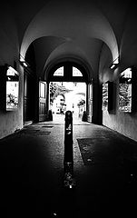 photo "Проход и столбик"