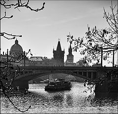 photo "Башни, мост и пароход"