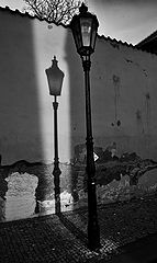 фото "Cвет, тень и фонарь"