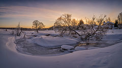 фото "сугробы замерзающих рек"