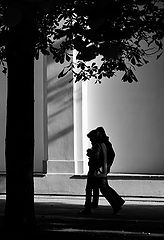 photo "Дерево и фигуры"