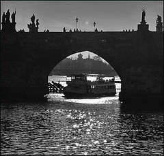 фото "Мост и пароход"