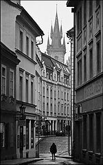 photo "Башня, улица и фигура-3"