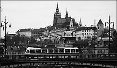 фото "Пражский Град и трамвай-2"