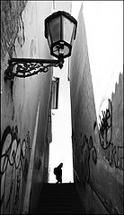 фото "Фонарь и фигура"