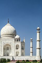 photo "Right side of the Taj Mahal close up"