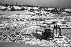 фото "1973 г. Сухоборка. Верхний склад."