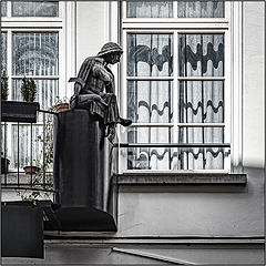 photo "Balcony of a residential building, Bruges"