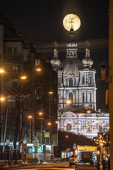 фото "Смольный"
