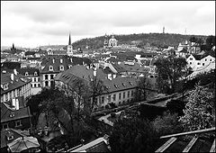 фото "Малостранские башни и крыши-2"