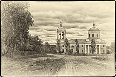 фото "Богоявленская церковь в Никольском"