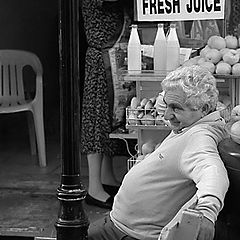 photo "Orange seller"