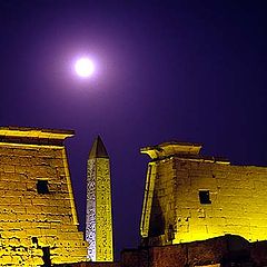 photo "moon over Luxor"