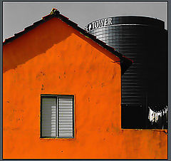 photo "Orange "TOWER"."